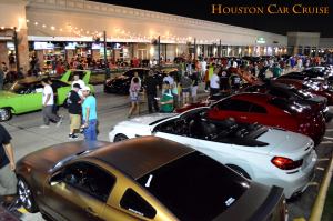 Houston Car Cruise Bombshells Meet